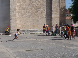 Corre que le pillo